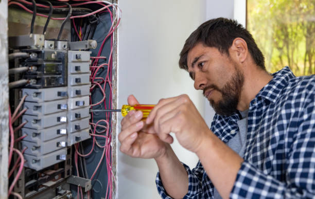 Best Emergency Electrician Near Me  in Fairfield, IL